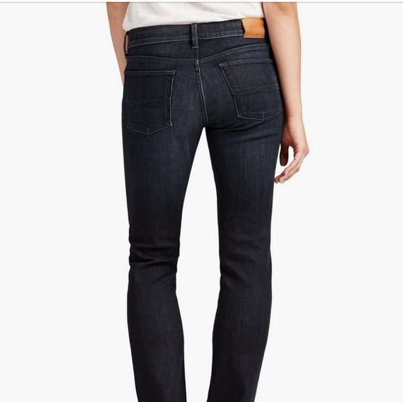 Lucky Brand Sweet Straight Jeans in Buena Park Wash. - Picture 5 of 16